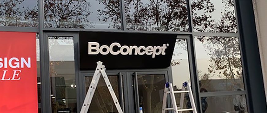 Rótulo corpóreos sobre dibond