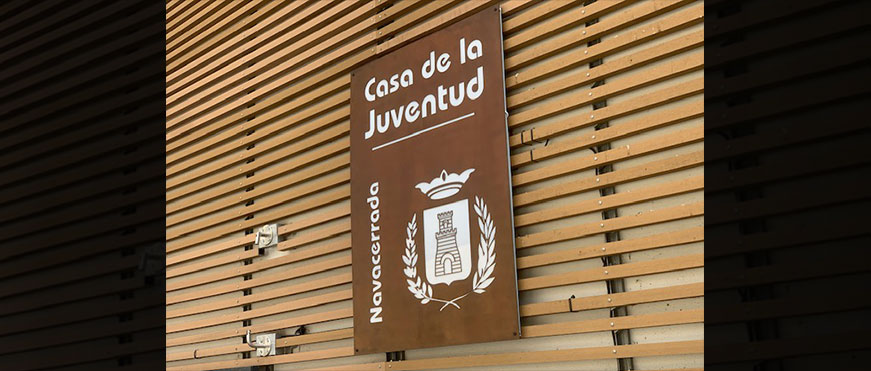 Plancha de Acero Corten con iluminación