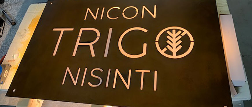 Placa de Acero Corten retroiluminada