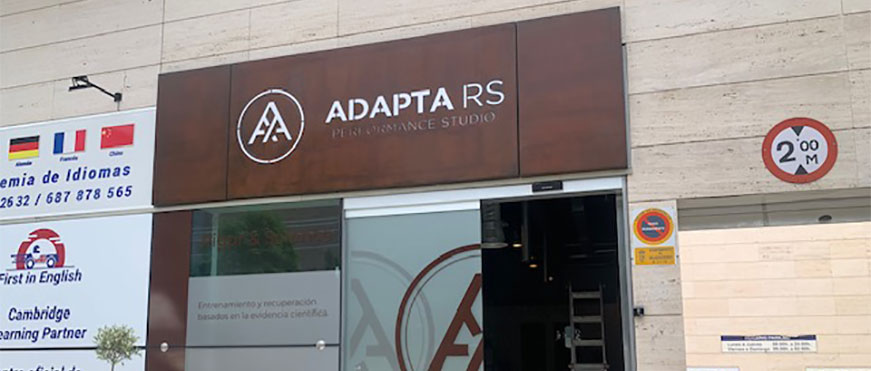Rótulo exterior en Bandeja de Acero Corten
