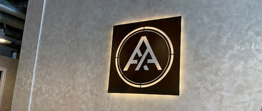 Rótulo interior en Placa de Acero Corten para Adapta RS