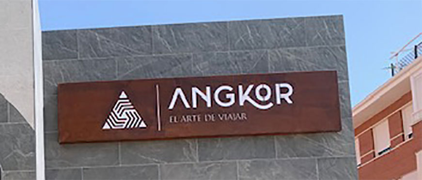 Rótulo Bandeja de Acero Corten con iluminación