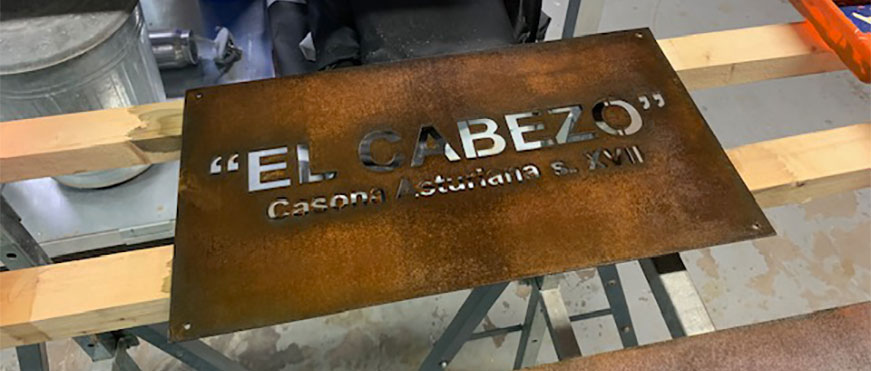Placa de Acero Corten recortada